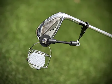 clubscoop-clubback-home-230825 ClubScoop attached to the back of a golf club retrieving a golf ball